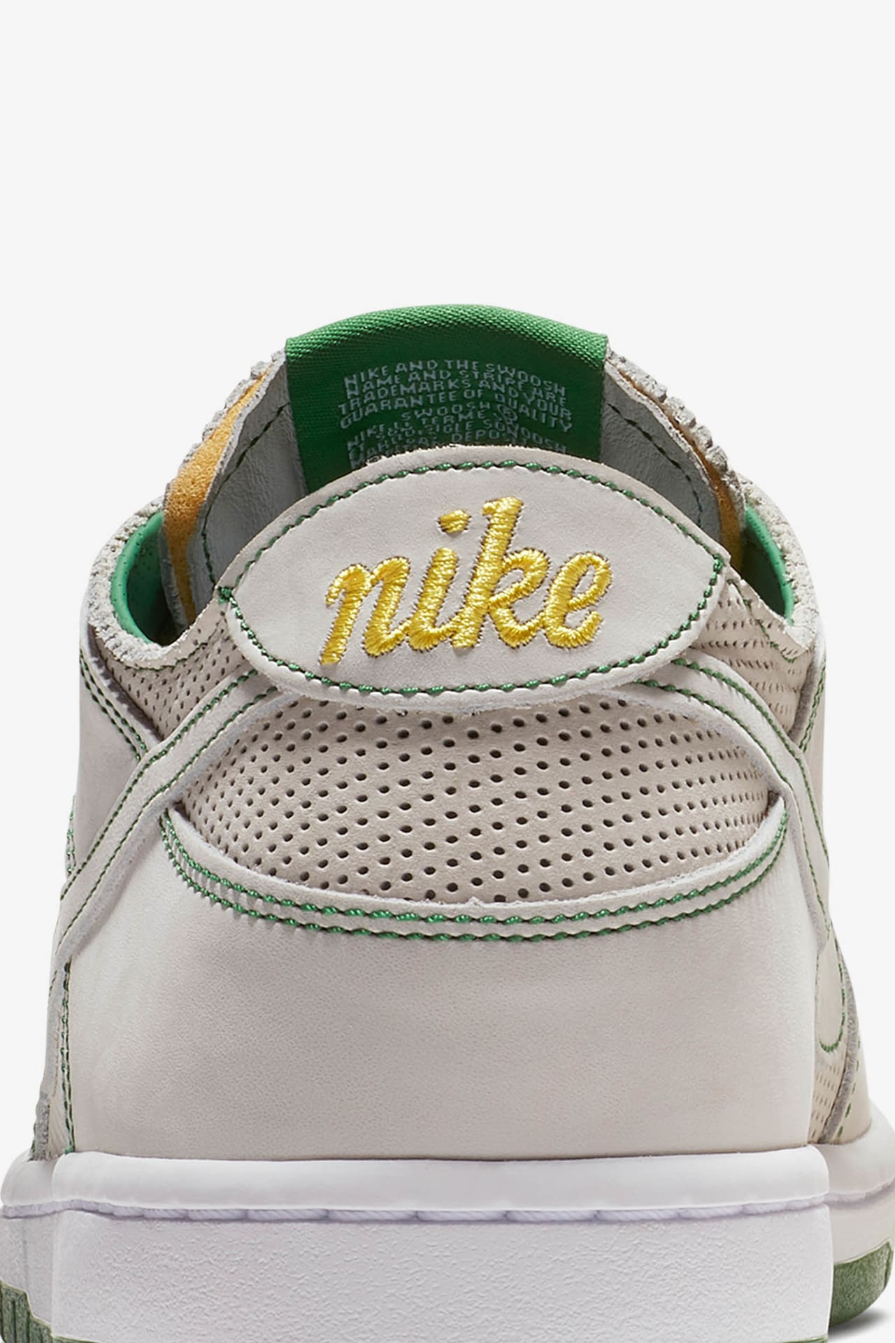 Nike SB Decon Dunk Low x Ishod Wair 'Mismatch' Release Date