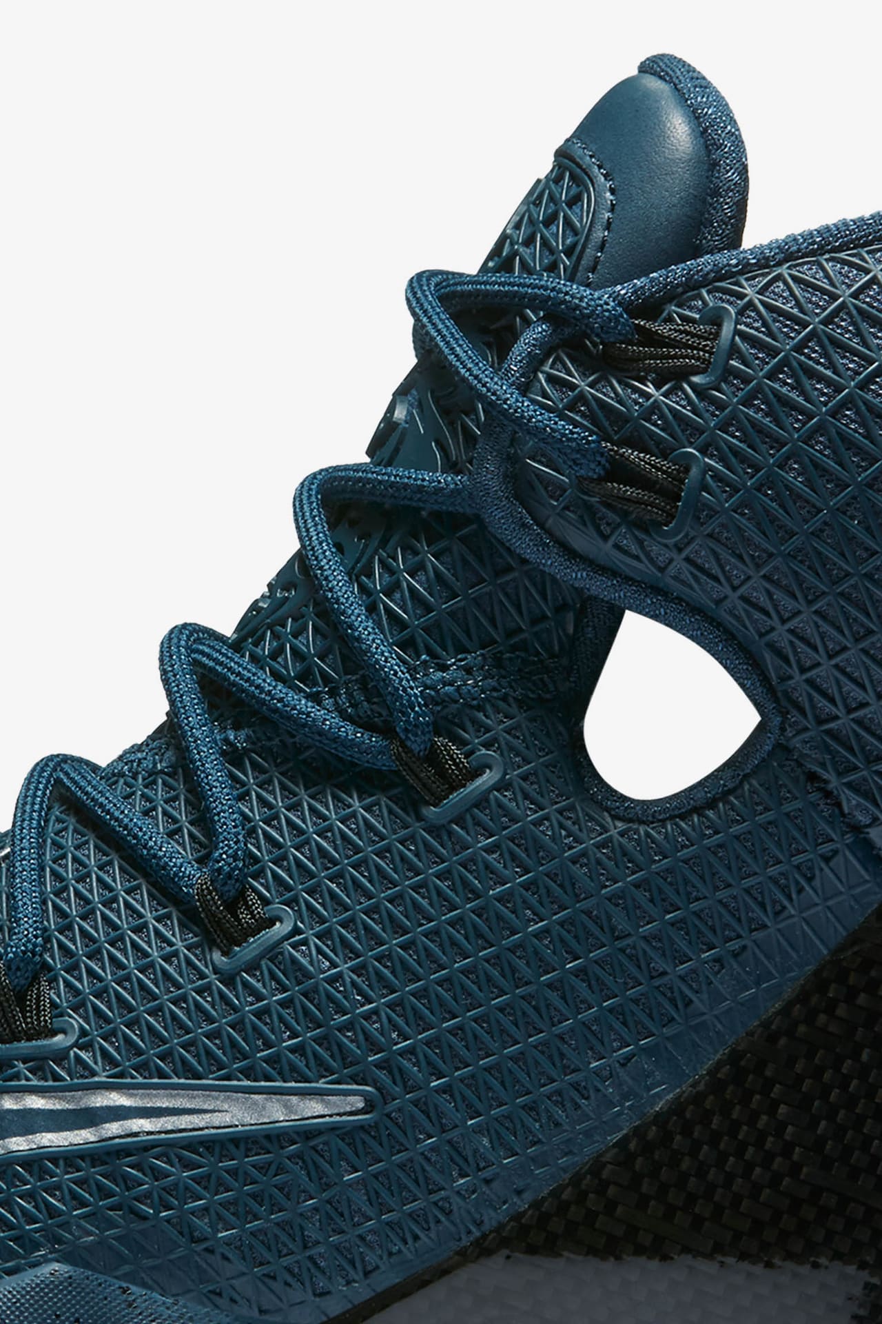 Nike LeBron 13 Elite 'Squadron Blue' Release Date