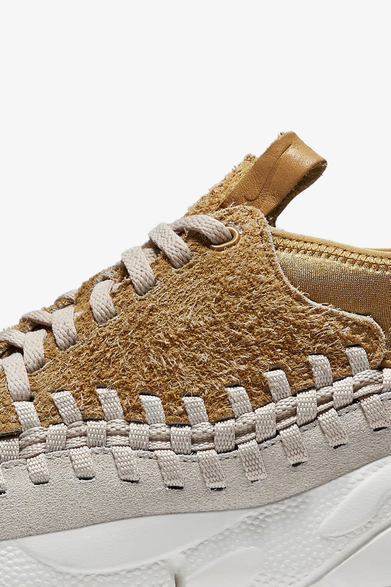 Nike Air Footscape Woven Chukka 'Flat Gold'