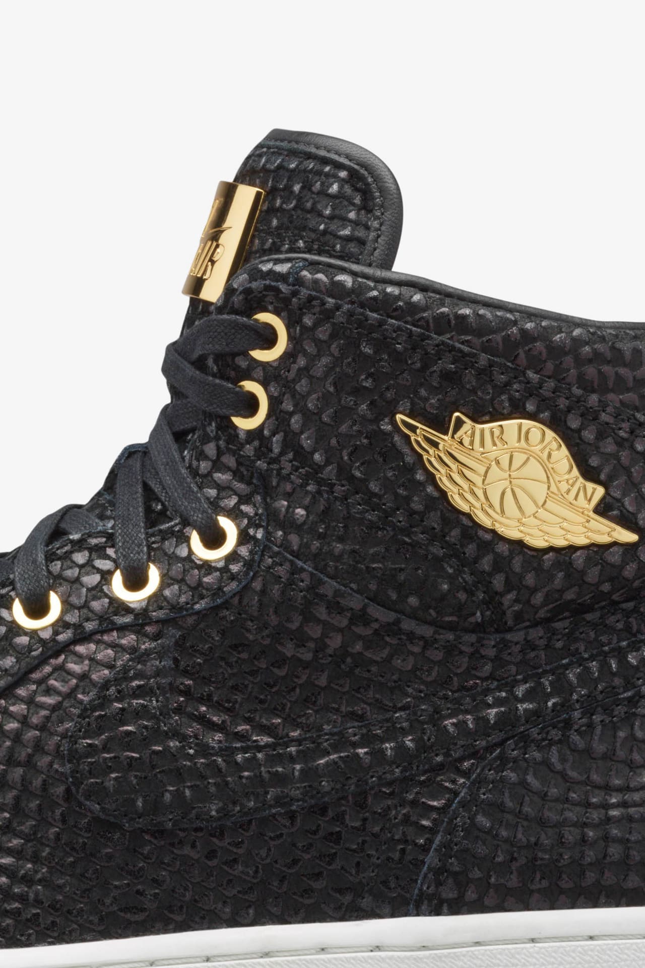 Air Jordan 1 Retro Pinnacle Black Metallic Gold Erscheinungsdatum. Nike SNKRS