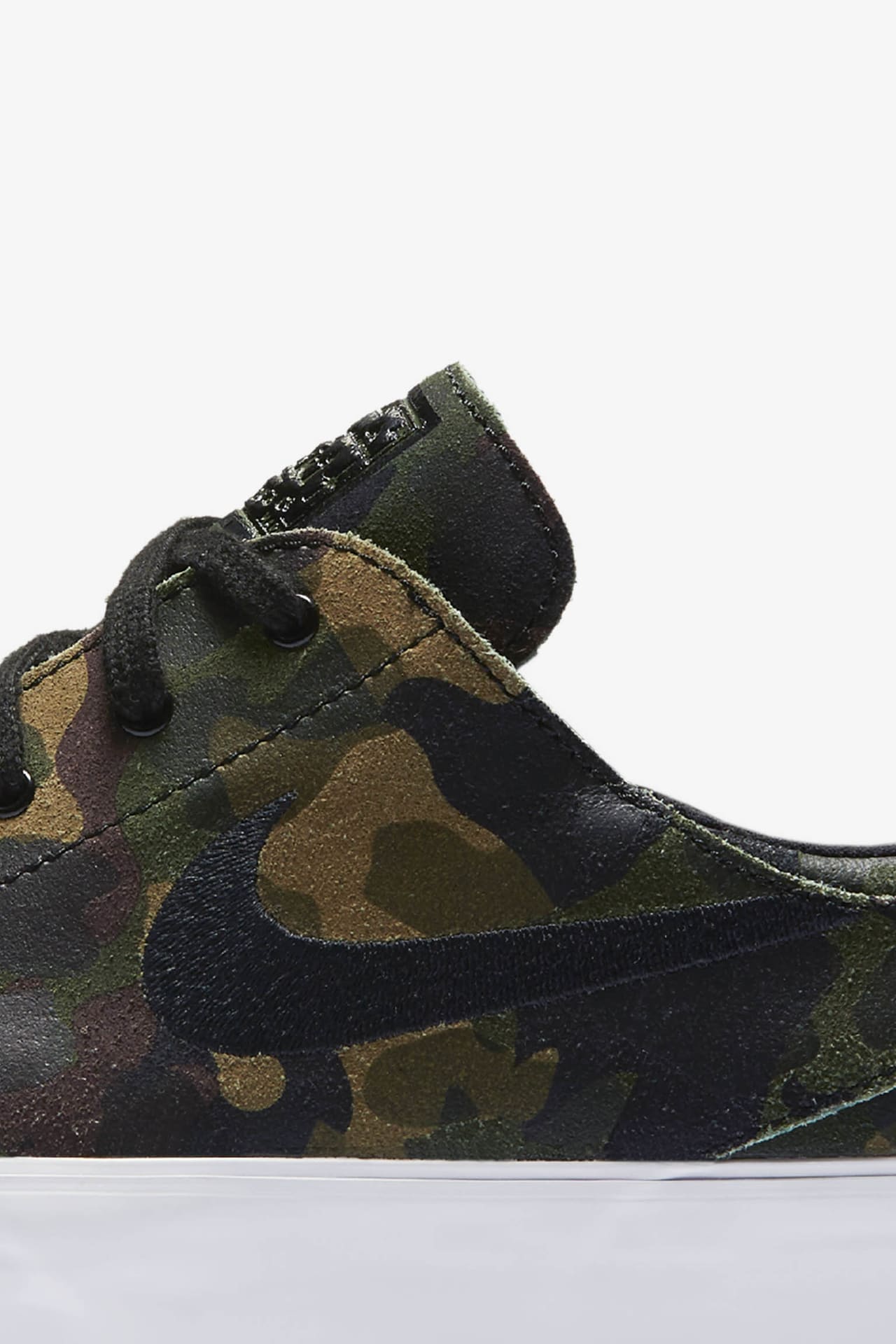 ナイキ SB ズーム ステファン ジャノスキー ハイ テープ 'Camo Green'. Nike SNKRS