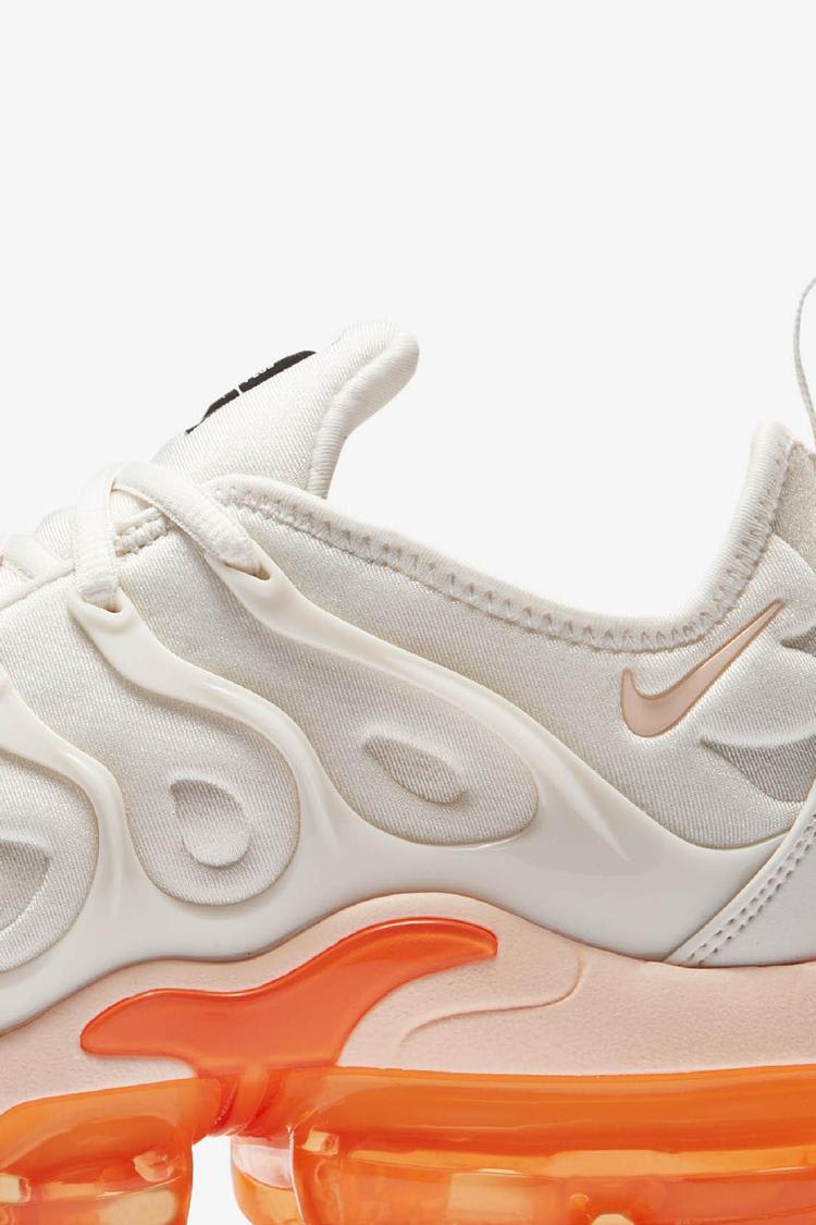 Women's Air Vapormax Plus 'Phantom & Total Orange' Release Date