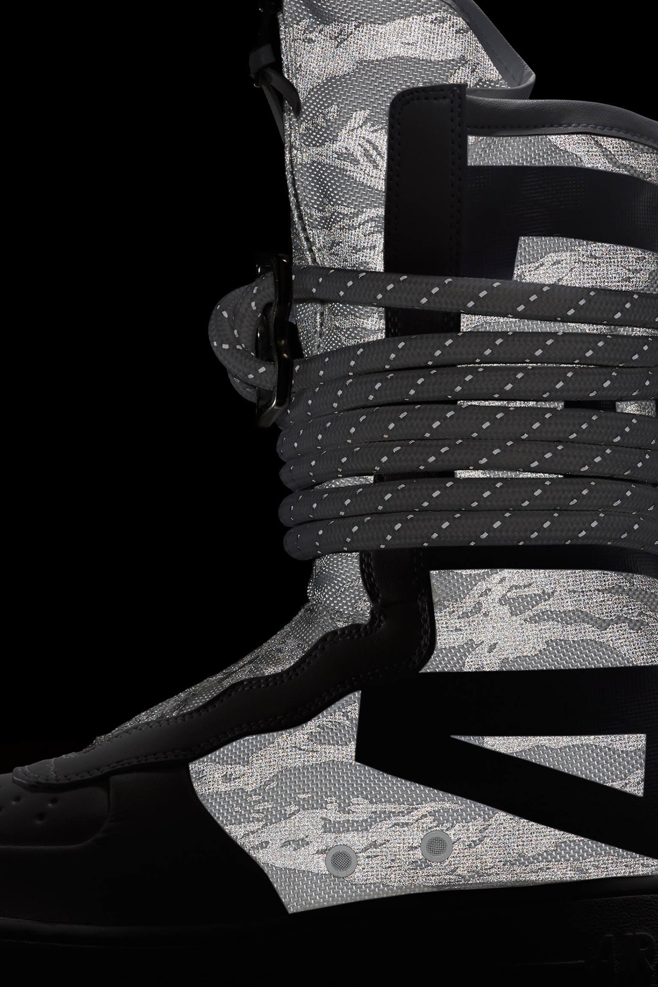 Nike sf air force 1 high camo best sale