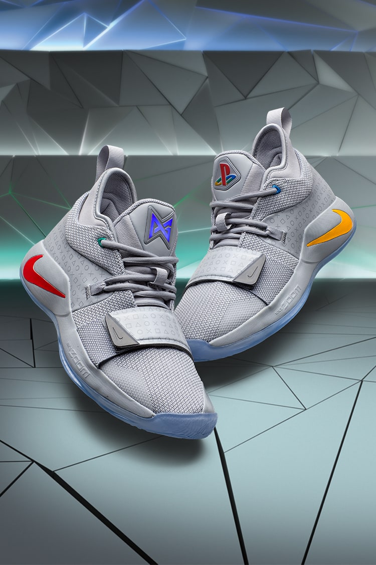 Uber das Design PG 2.5 x PlayStation Nike SNKRS