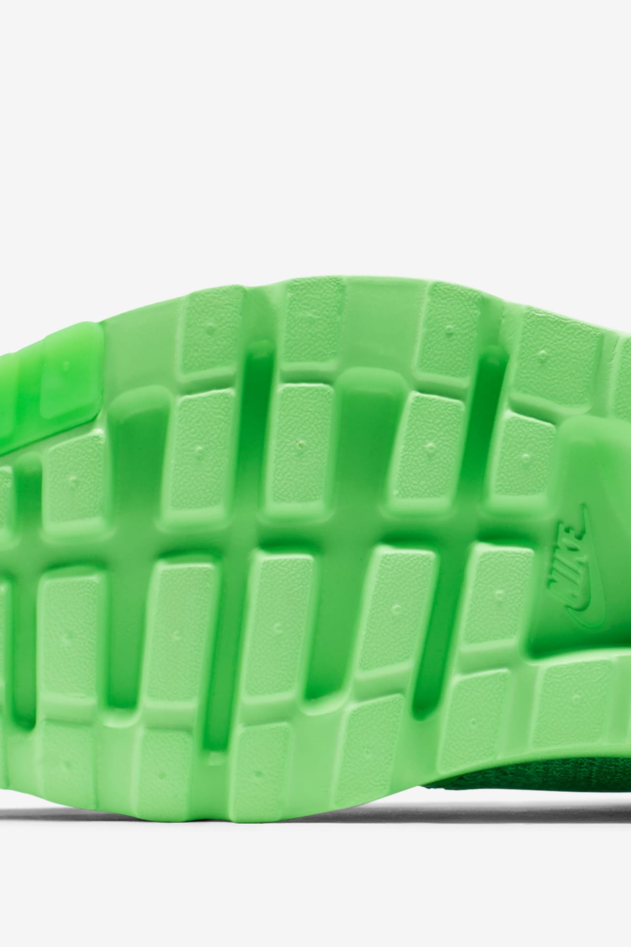 NATIONAL AIR. Nike SNKRS