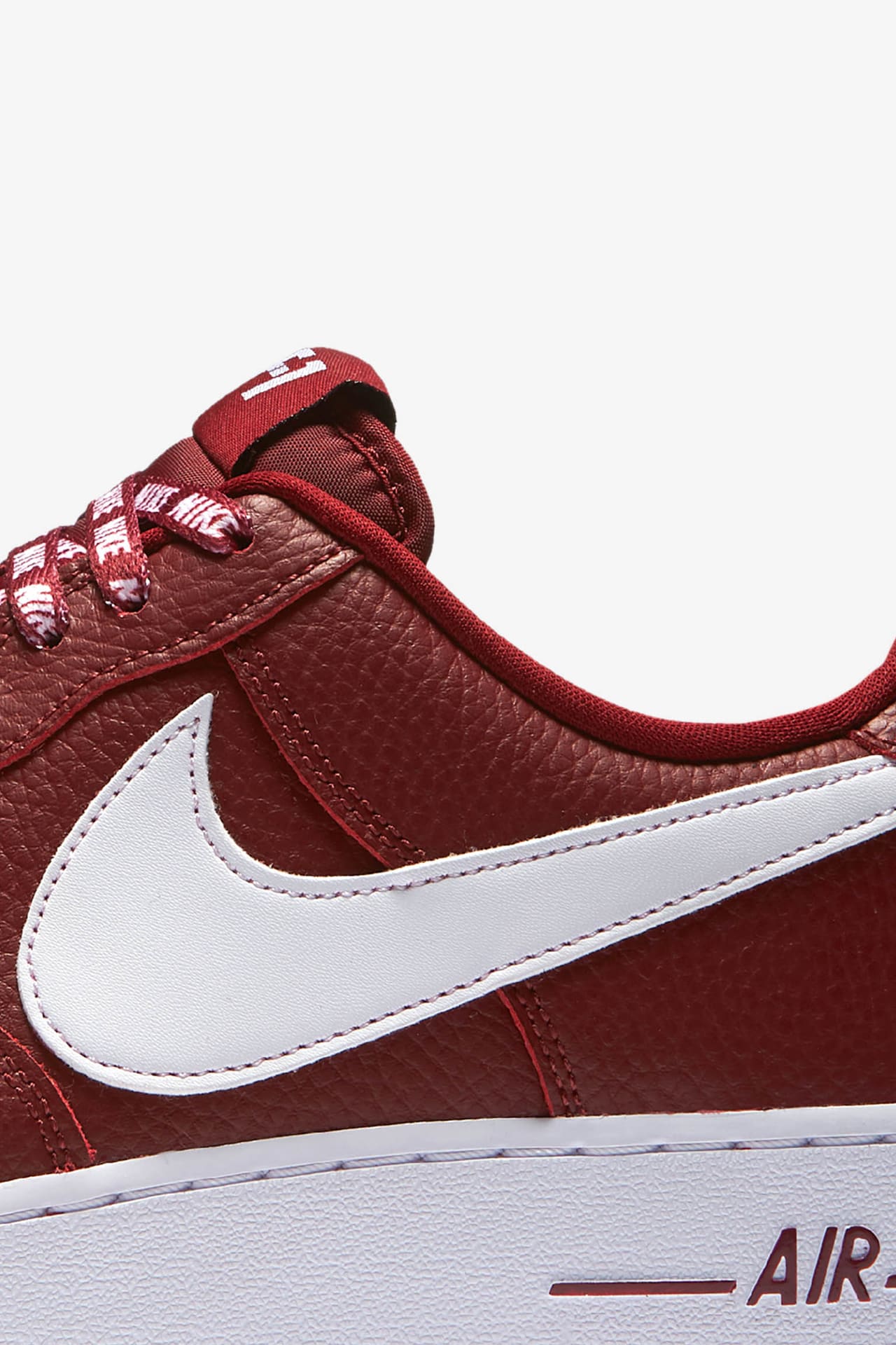 Nike air force 1 low 07 nba red best sale