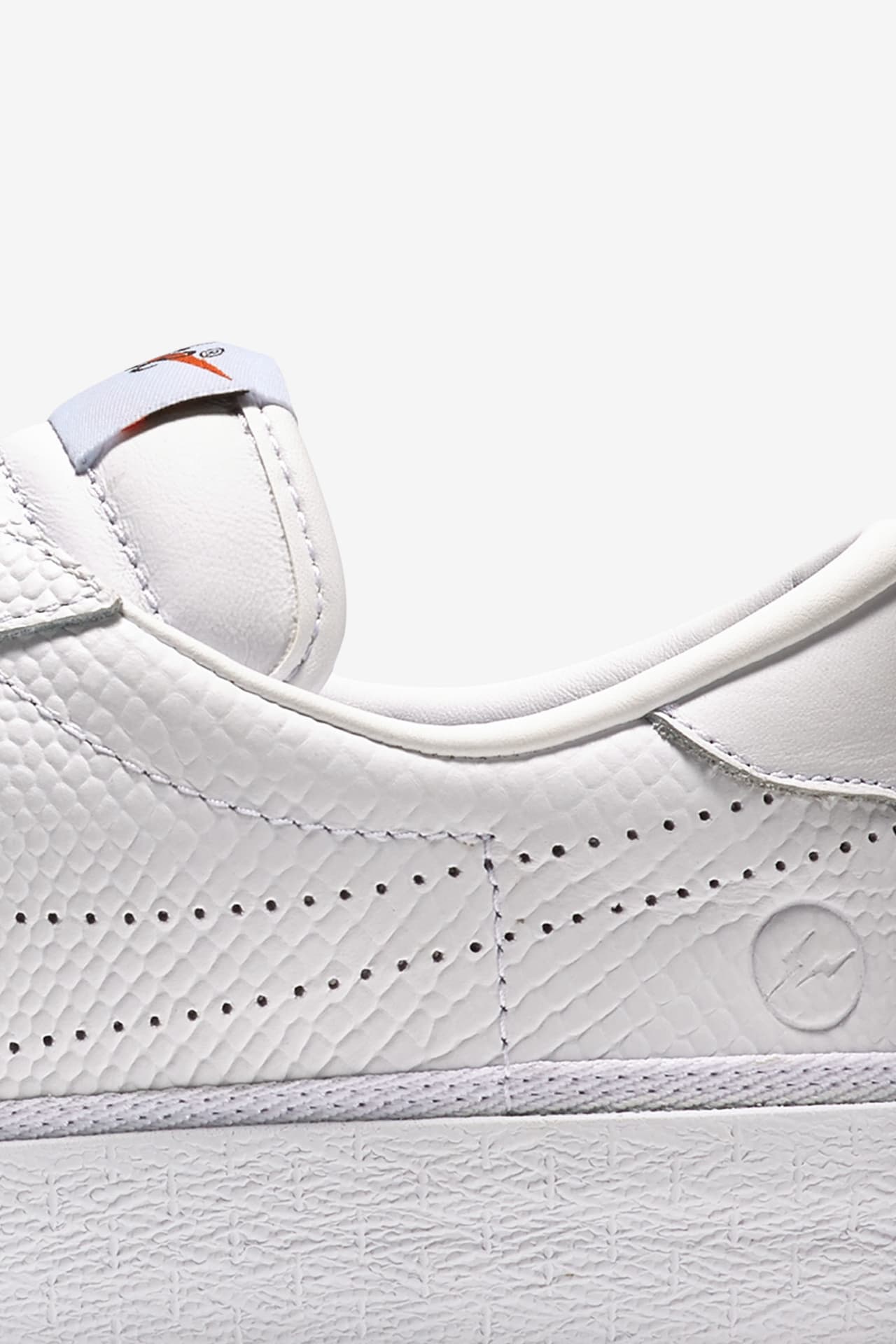 Nike Zoom Tennis Classic x fragment 'White'. Nike SNKRS