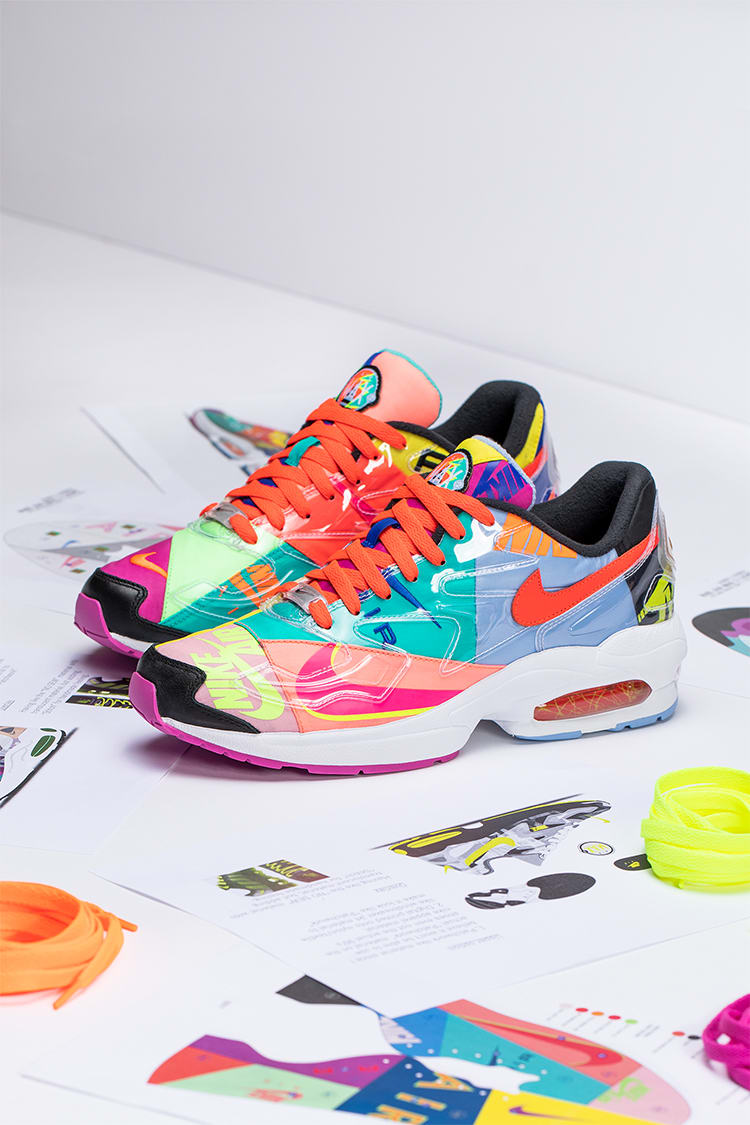 Behind the Design atmos x Nike Air Max2 Light. Nike SNKRS