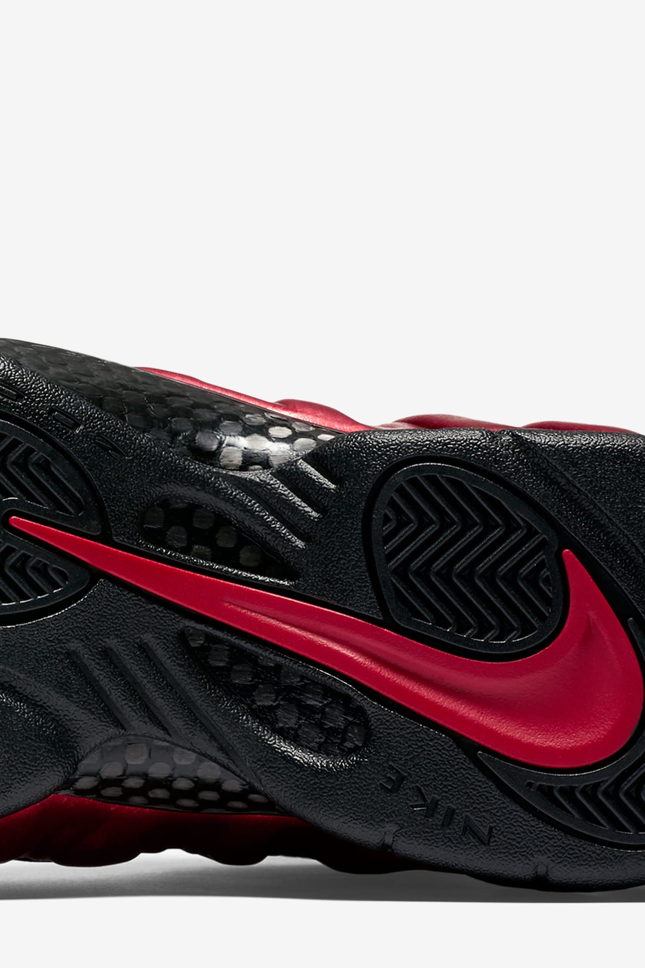 Nike Air Foamposite Pro 'University Red' Release Date