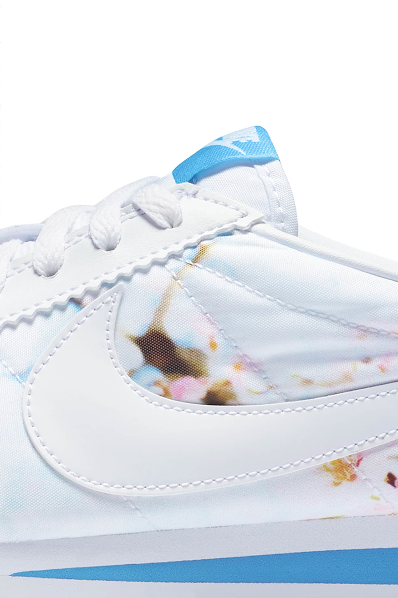 Women s Nike Classic Cortez Cherry Blossom Nike SNKRS