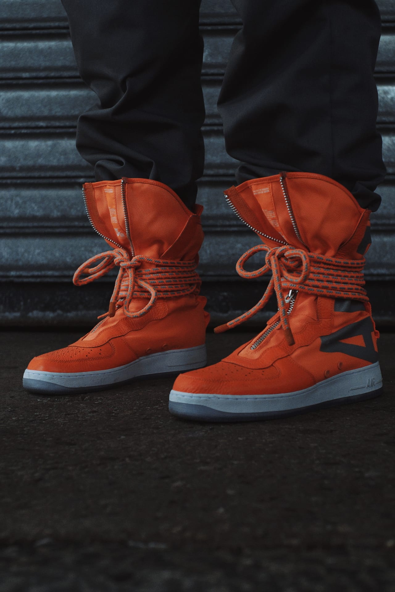 Nike sf air force 1 high orange hotsell