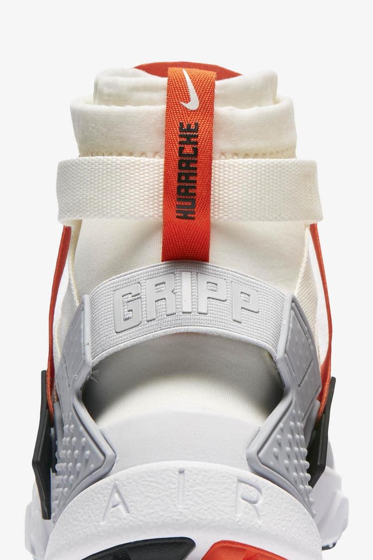 Nike Air Huarache Gripp 'Sail & Team Orange & Wolf Grey' Release Date