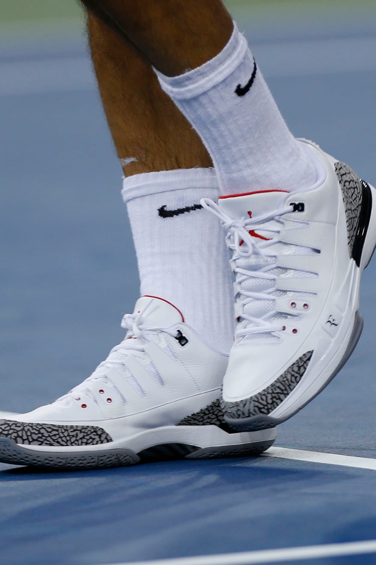 Federer jordan tennis shoes hotsell