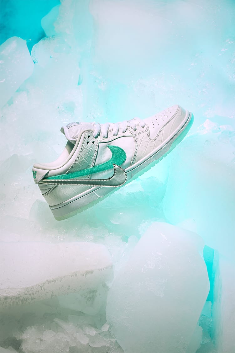 Nike sb diamond dunk white best sale