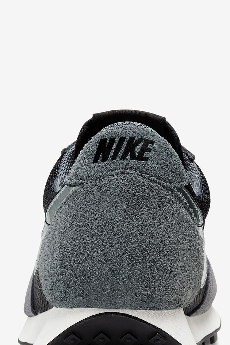 Daybreak Metallic Silver Release Date. Nike SNKRS