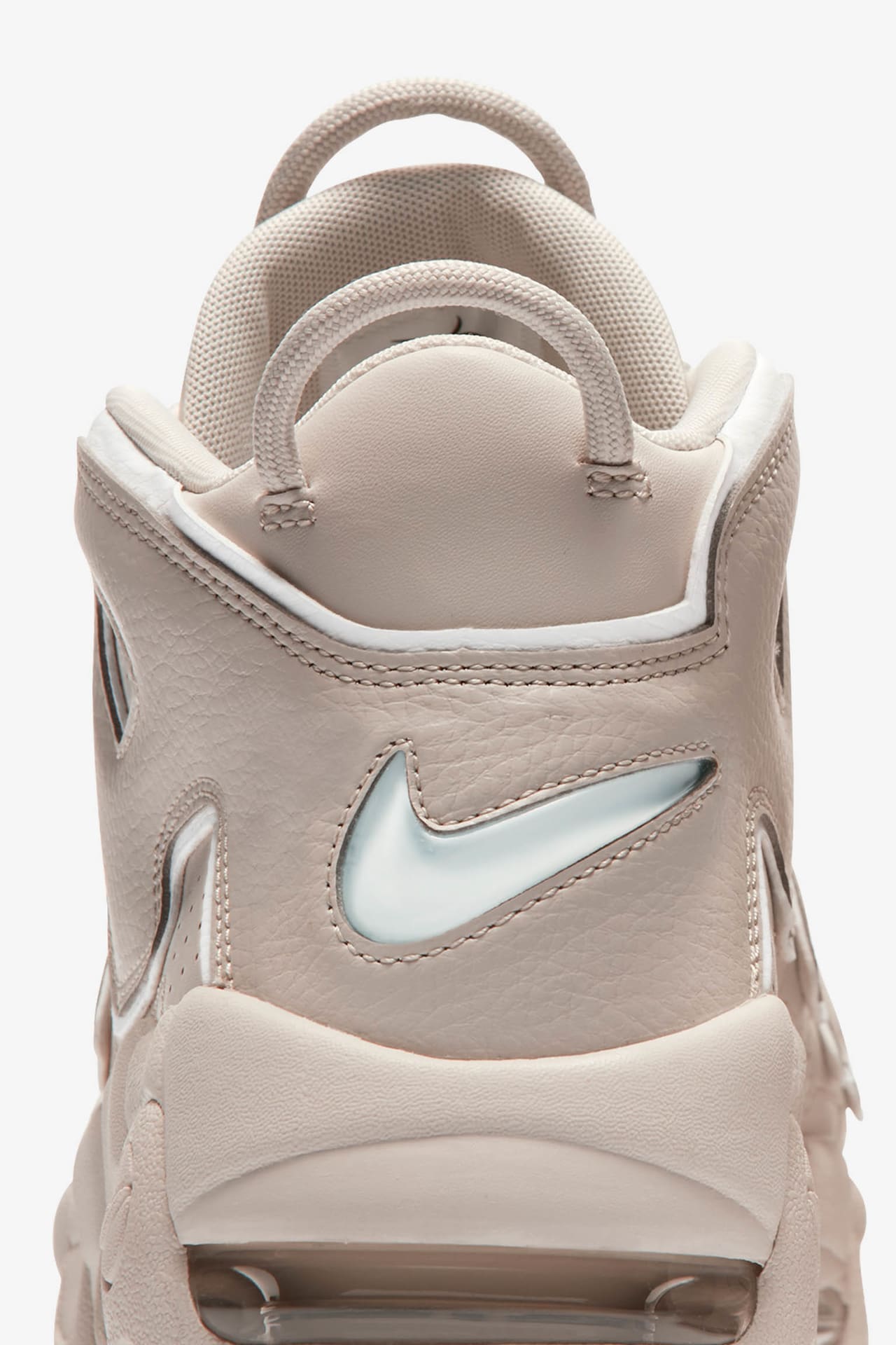 Nike uptempo 96 homme beige deals