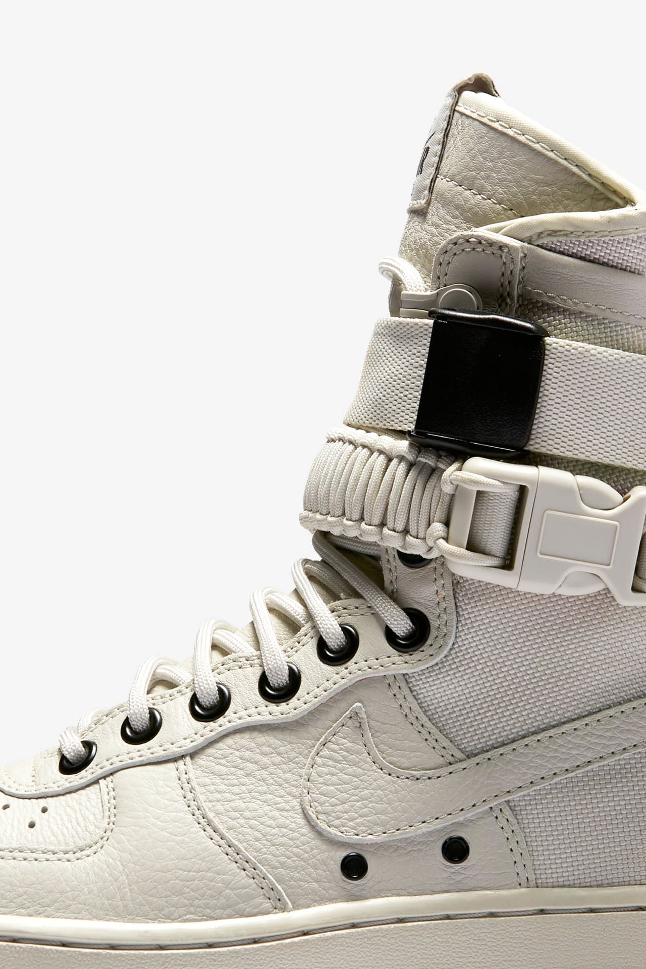 Women's Nike Special Field Air Force 1 'Light Bone & Sail'. Release Date