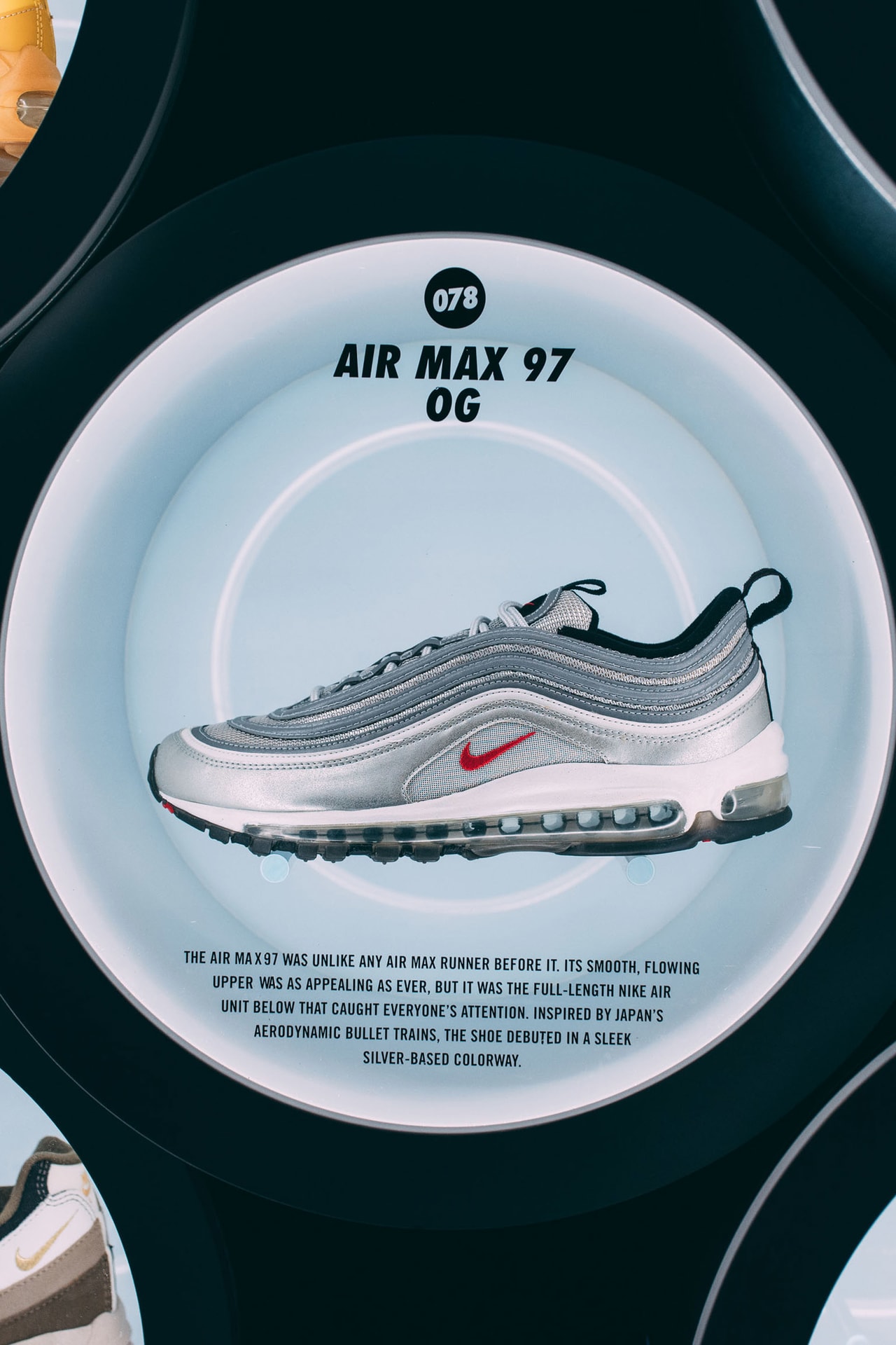 Nike Air Max Con NYC: Vote Back