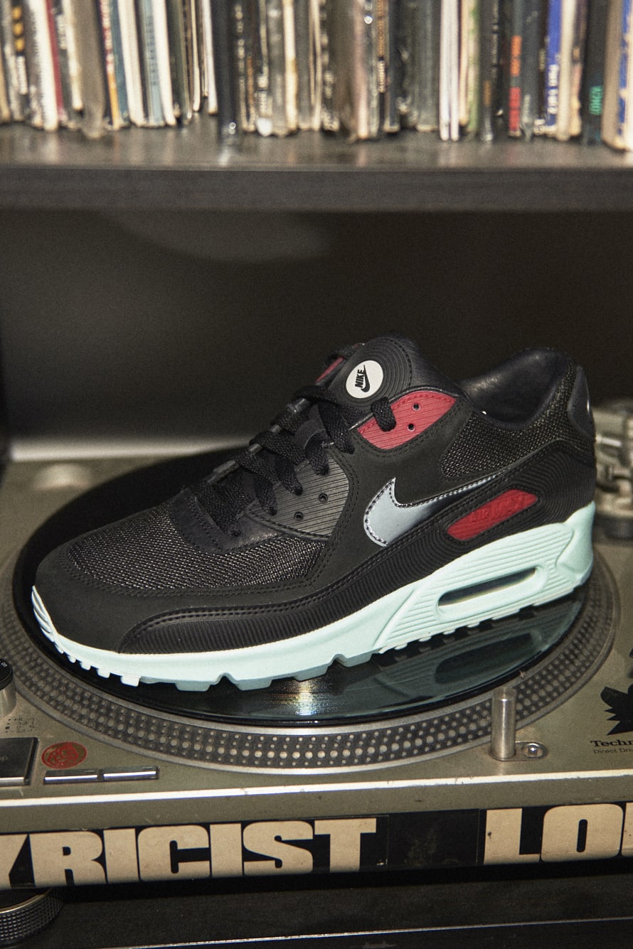 Air Max 90 'Vinyl': Noyz Narcos tra la scena rap e allo sneaker game.