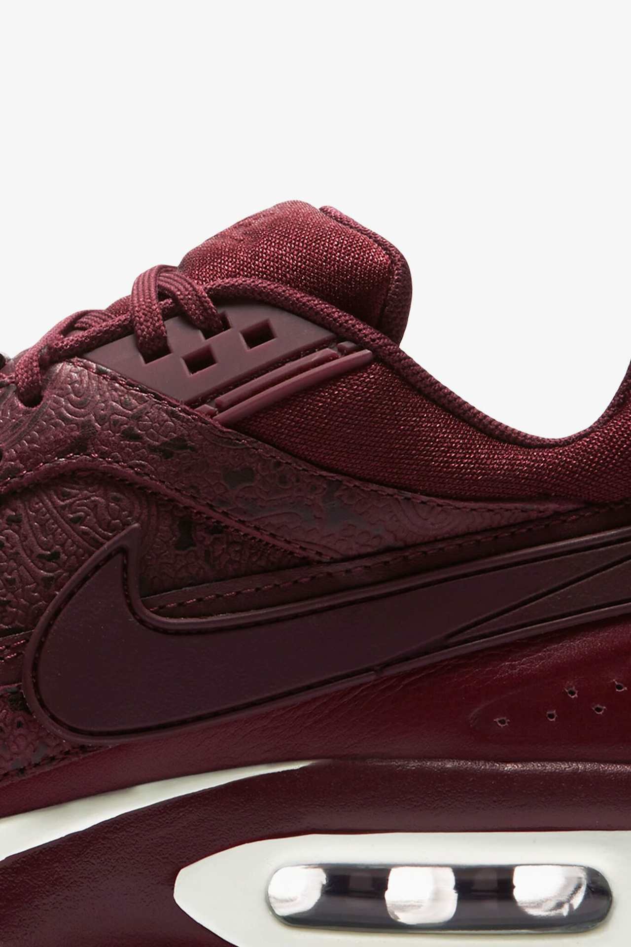 Women's Nike Air Max BW 'Night Maroon & Sail'. Release Date