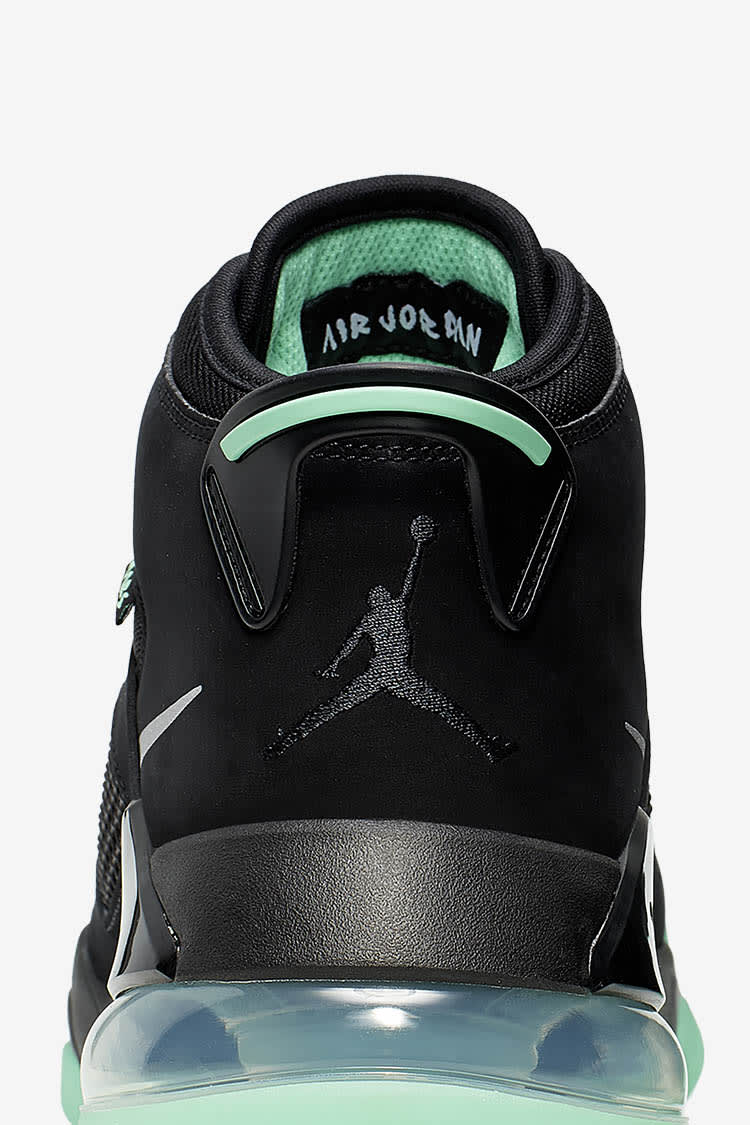 Jordan Mars 270 'Green Glow' Release Date