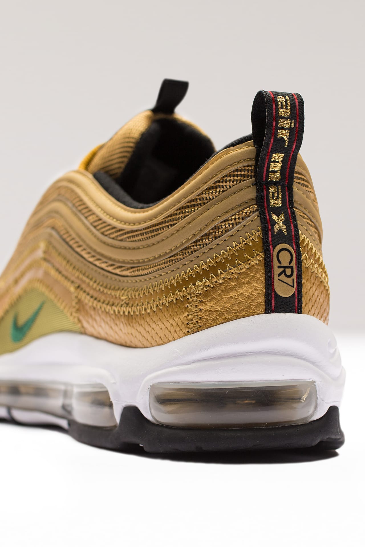 Ami a dizájn mögött rejlik: Air Max 97 CR7