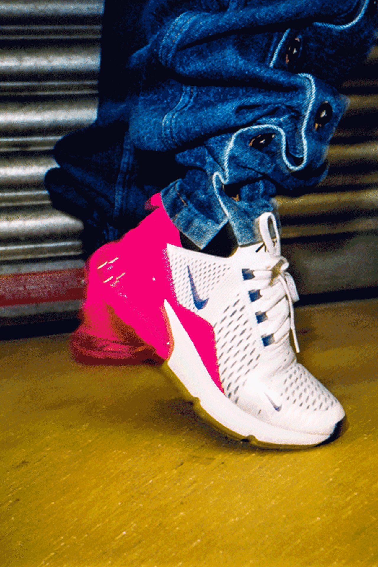 Nike Womens Air Max 270 'Ultramarine & Solar Red' Release Date