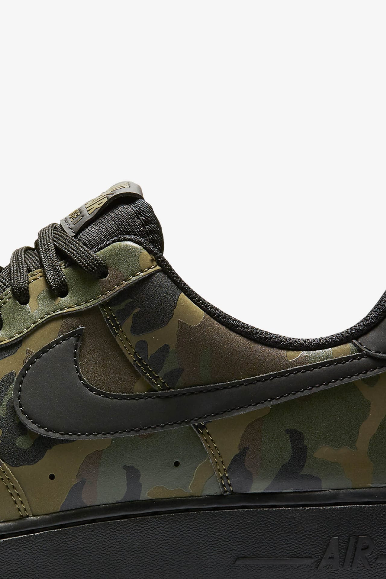 Nike camouflage best sale