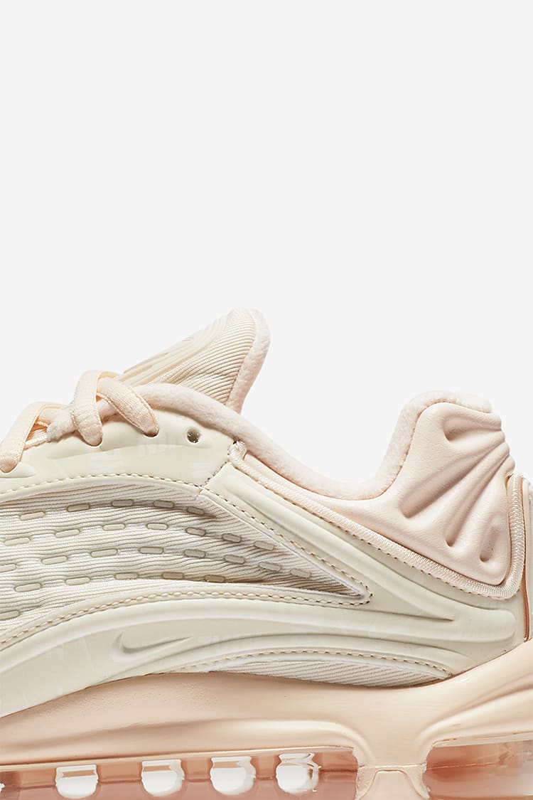 Air max deluxe guava ice on sale