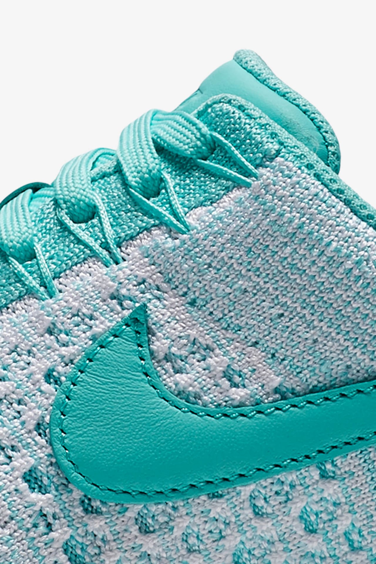 Women s Nike Air Force 1 Ultra Flyknit Low Hyper Turquoise Nike SNKRS