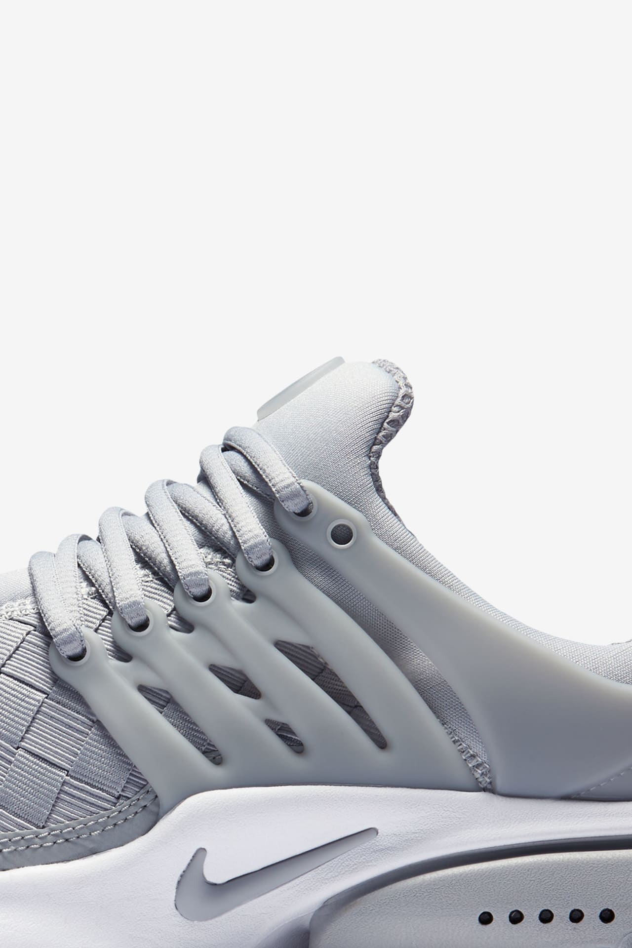 Nike Air Presto SE Wolf Grey Release Date. Nike SNKRS