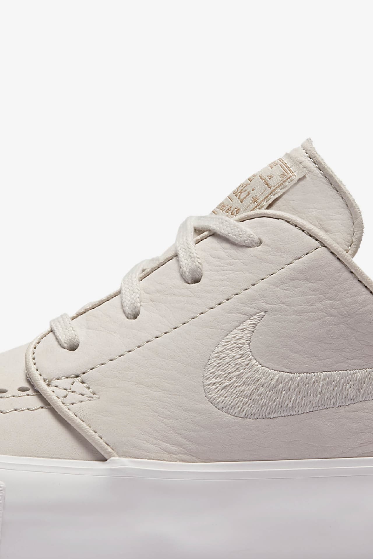 【NIKE公式】ナイキ SB ズーム ジャノスキー DECON 'Light Bone & Summit White' (SB DUNK / AA4277-001)