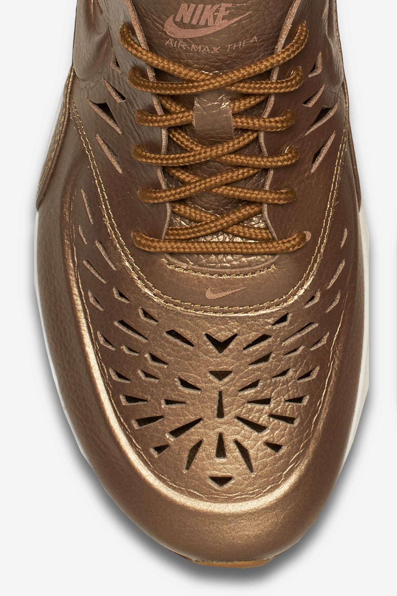 THE GOLDEN ONE. Nike SNKRS