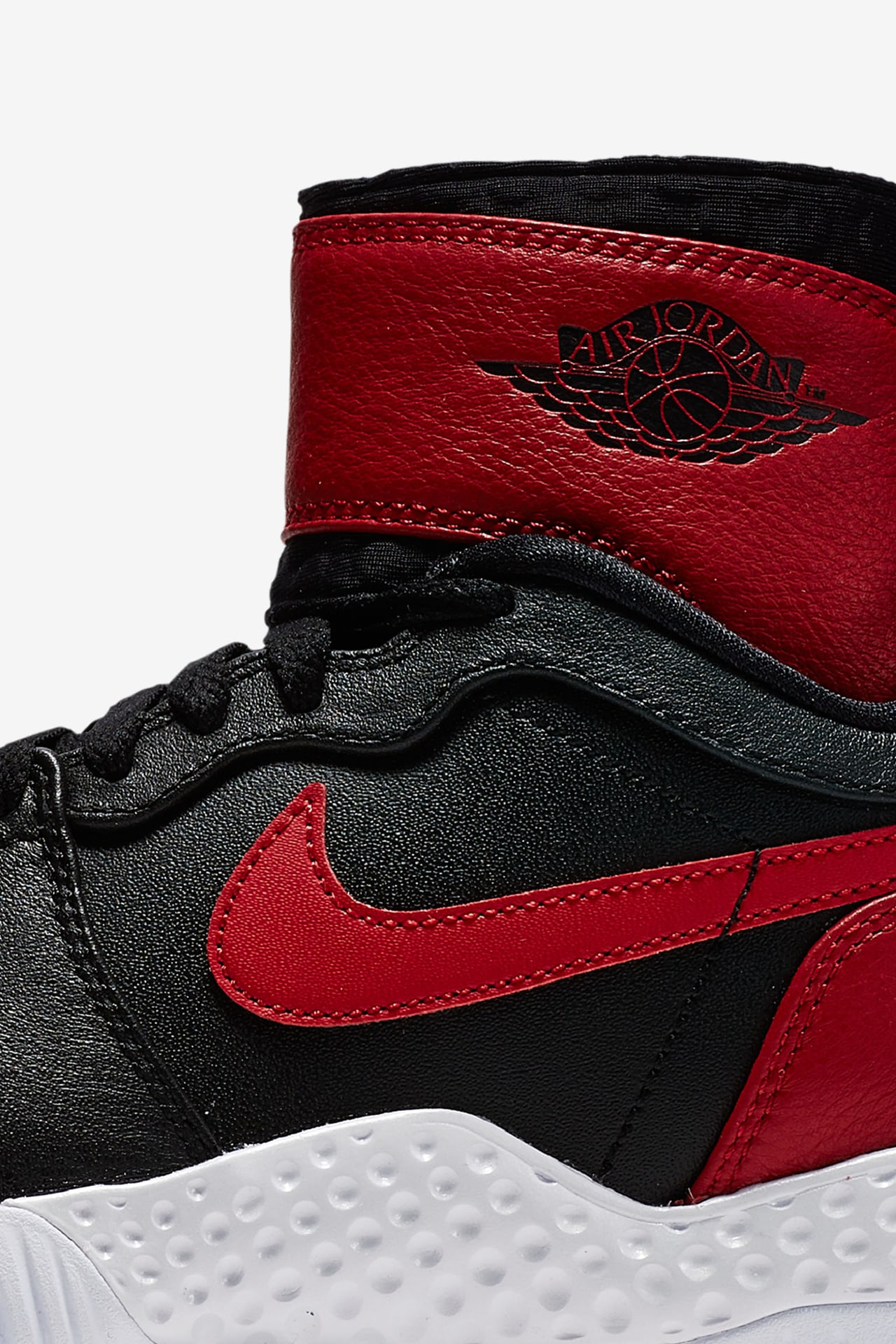 NikeCourt Flare AJ1 « Black &amp; Varsity Red » pour Femme