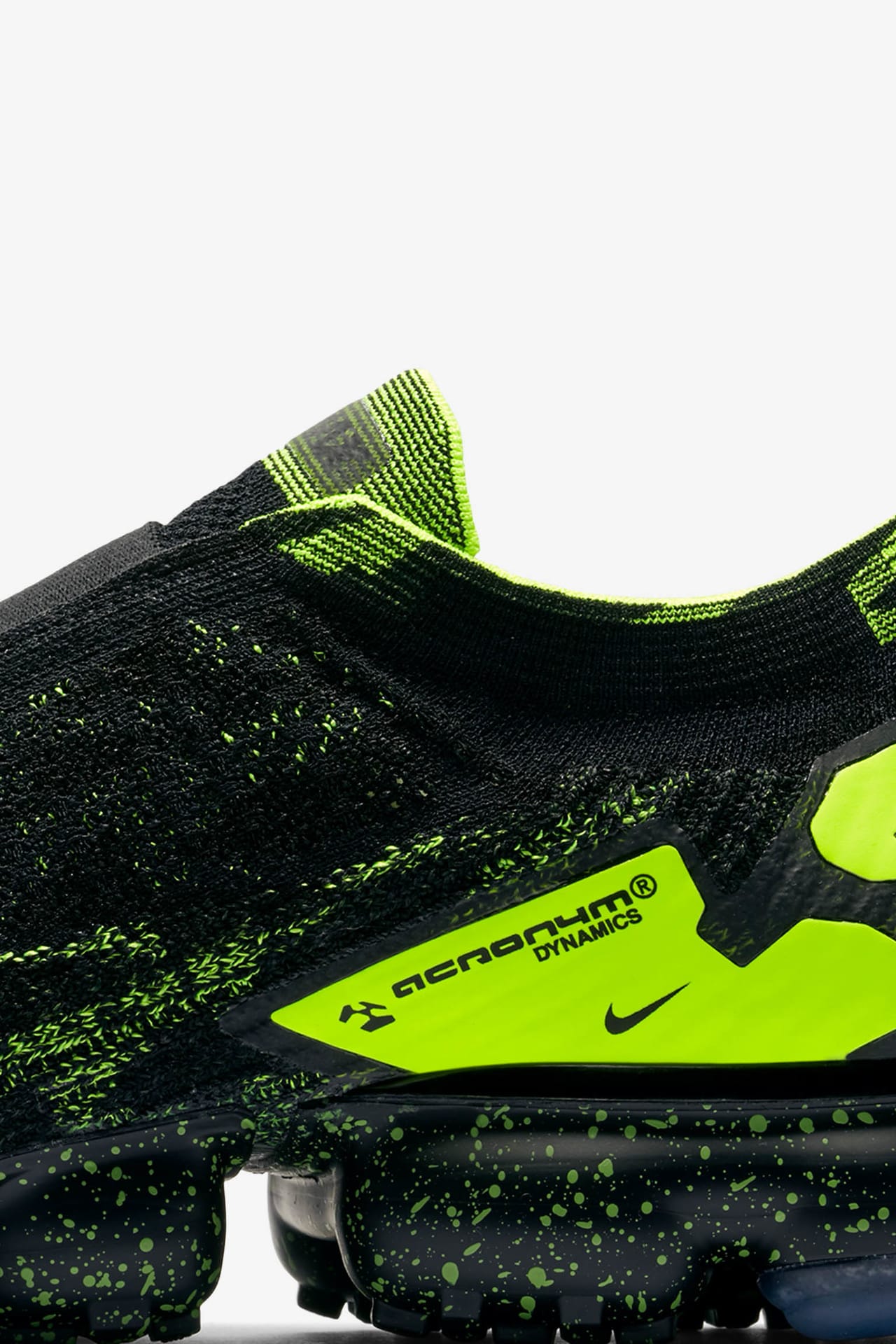 Nike Air Vapormax Moc 2 Acronym 'Black & Volt' Release Date