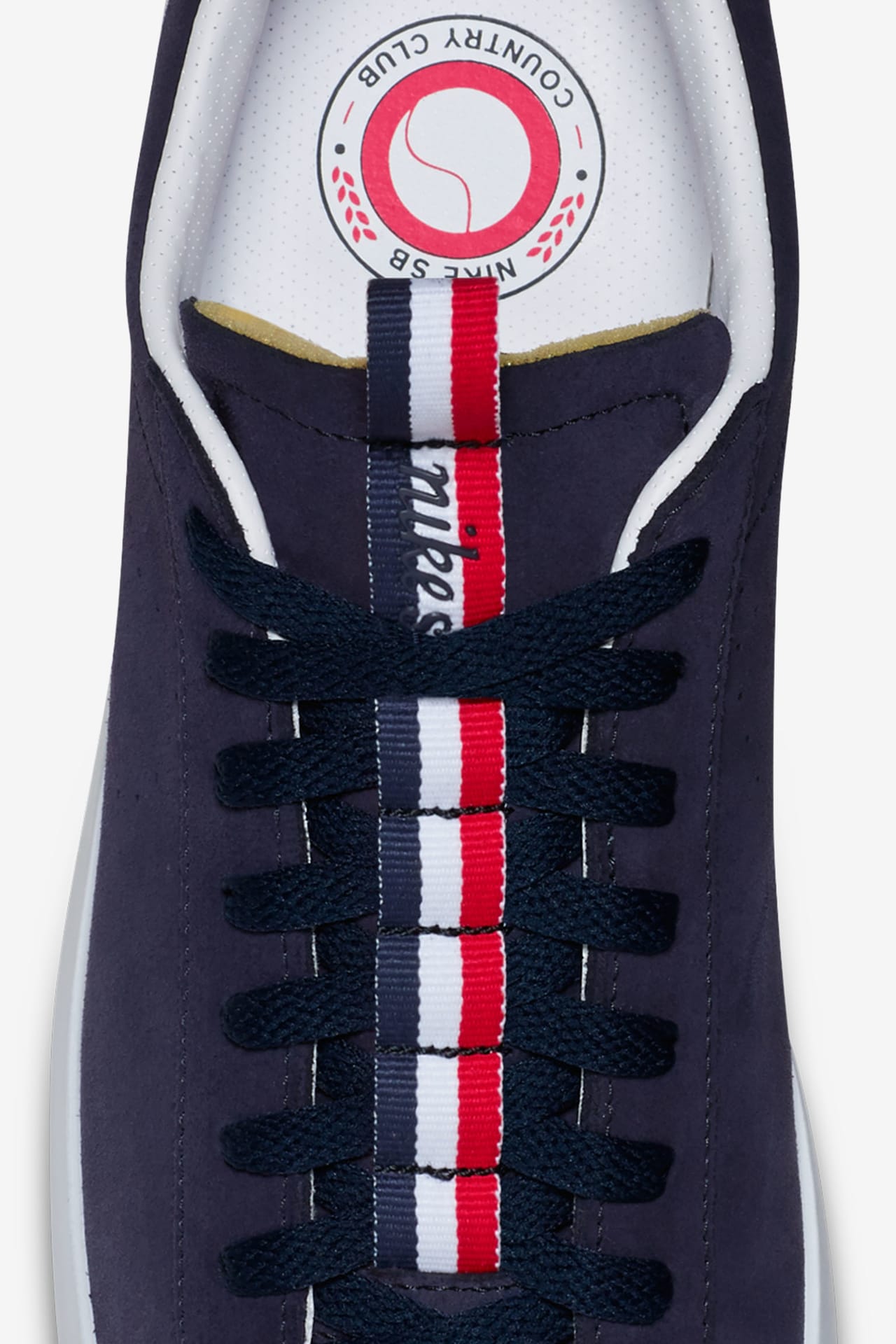 Nike Blazer Low SB x Call Me 917 Obsidian Action Red Nike SNKRS