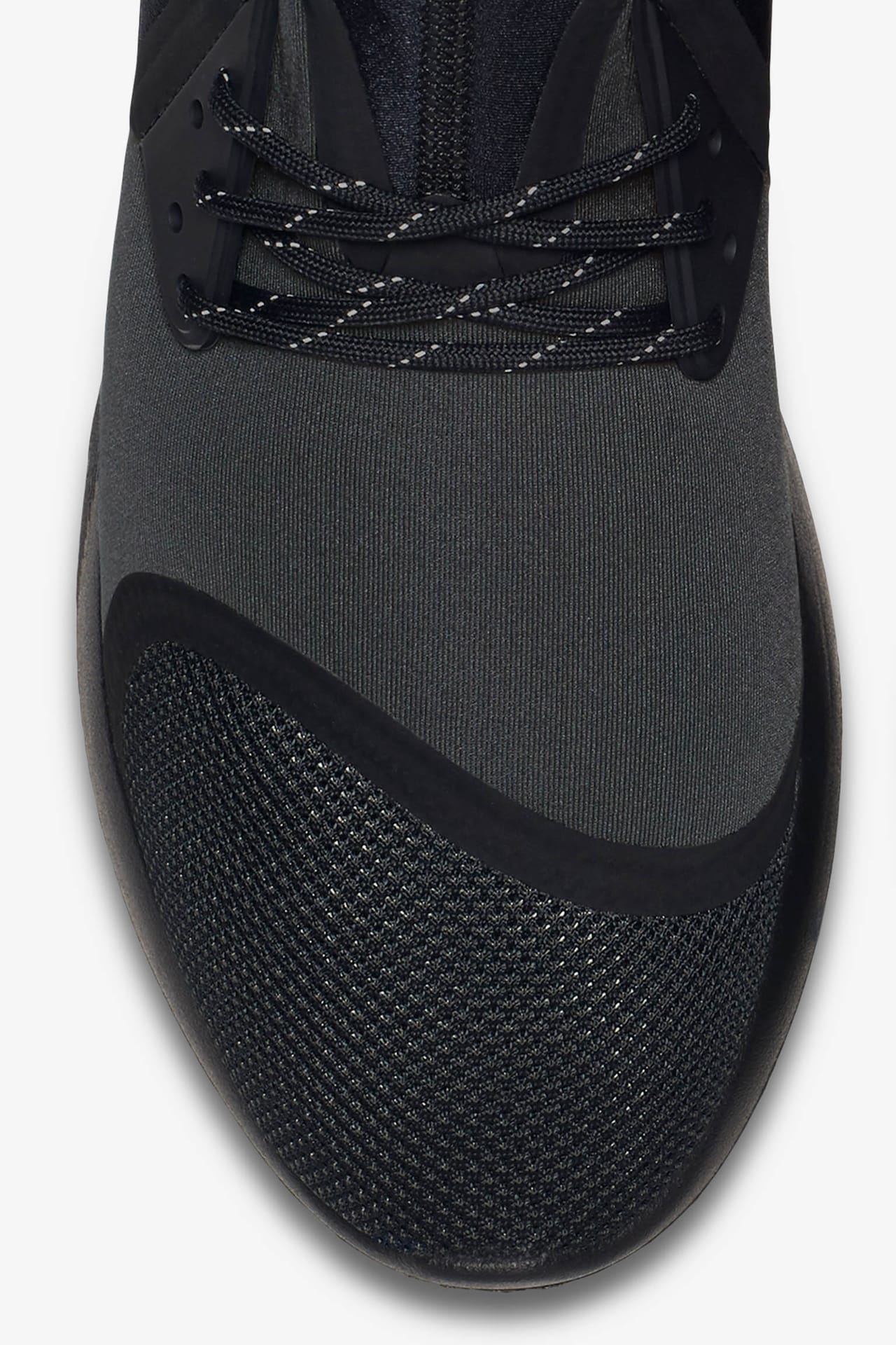 Nike LunarCharge Essential Triple Black Nike SNKRS