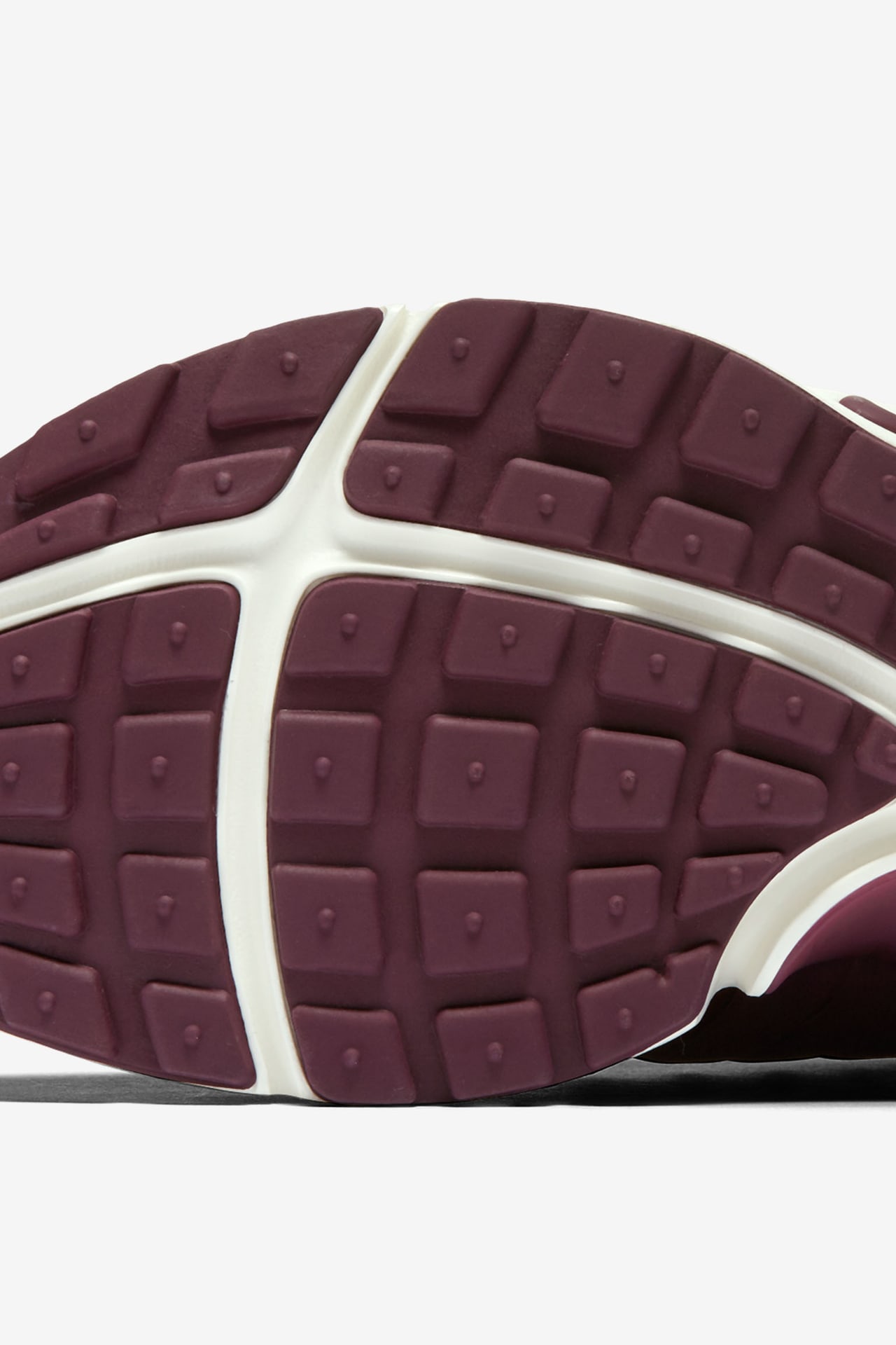 Nike air presto maroon womens hotsell