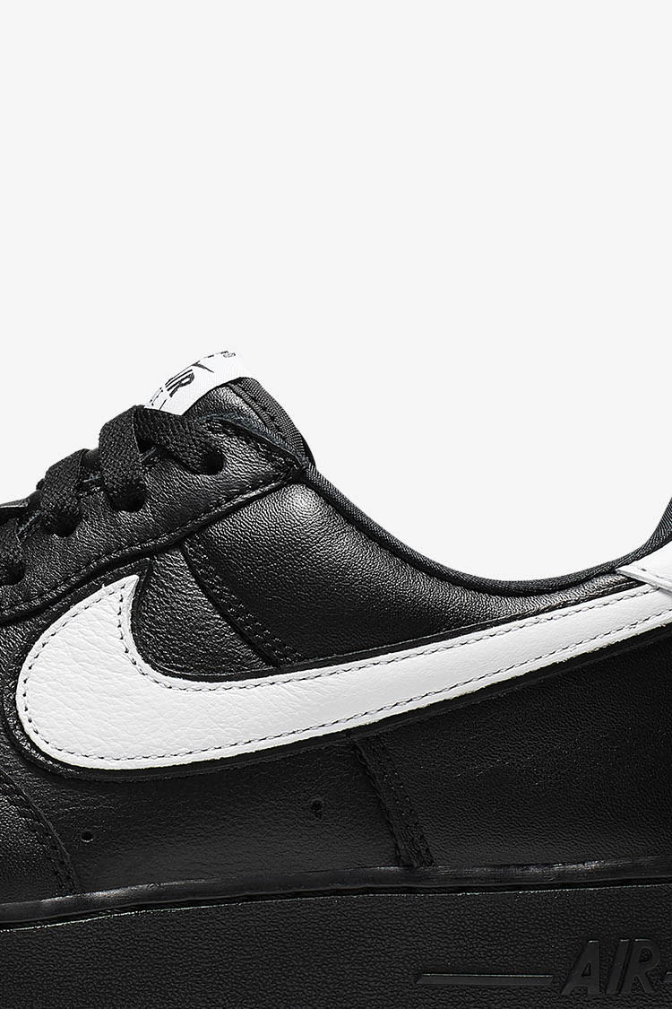 วันเปิดตัว Air Force 1 Low "Black and White" (CQ0492-001)