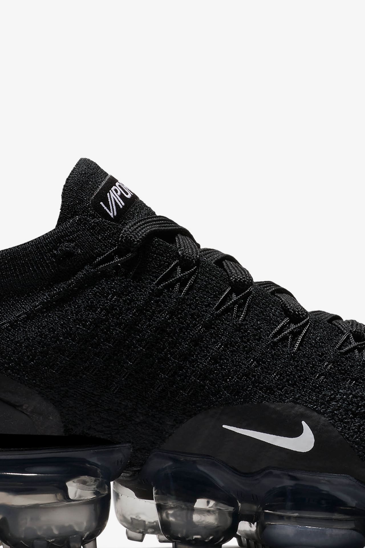 Nike air max vapormax women's black deals