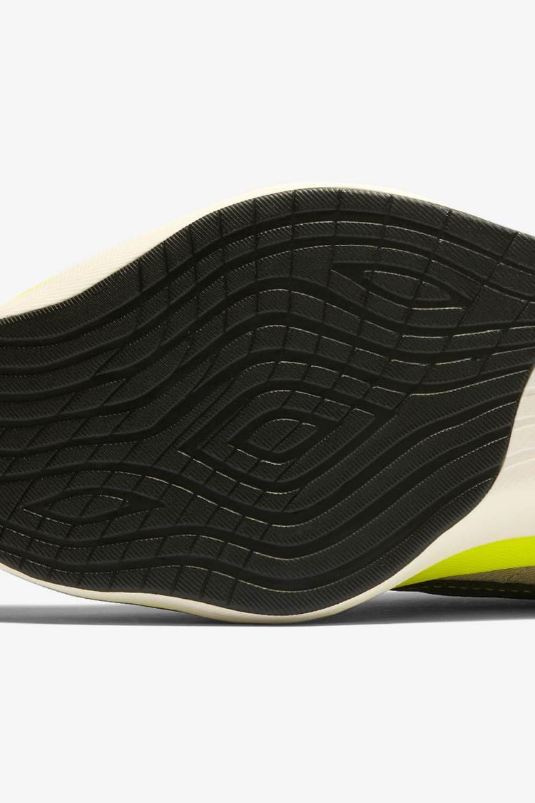 Nike Moon Racer 'Black & Sail & Volt' Release Date