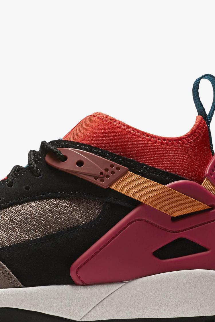 Nike Air Revaderchi 'Gym Red & Mink Brown' Release Date