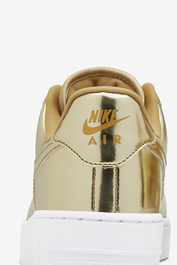 Women s Air Force 1 Metallic Gold Release Date. Nike SNKRS