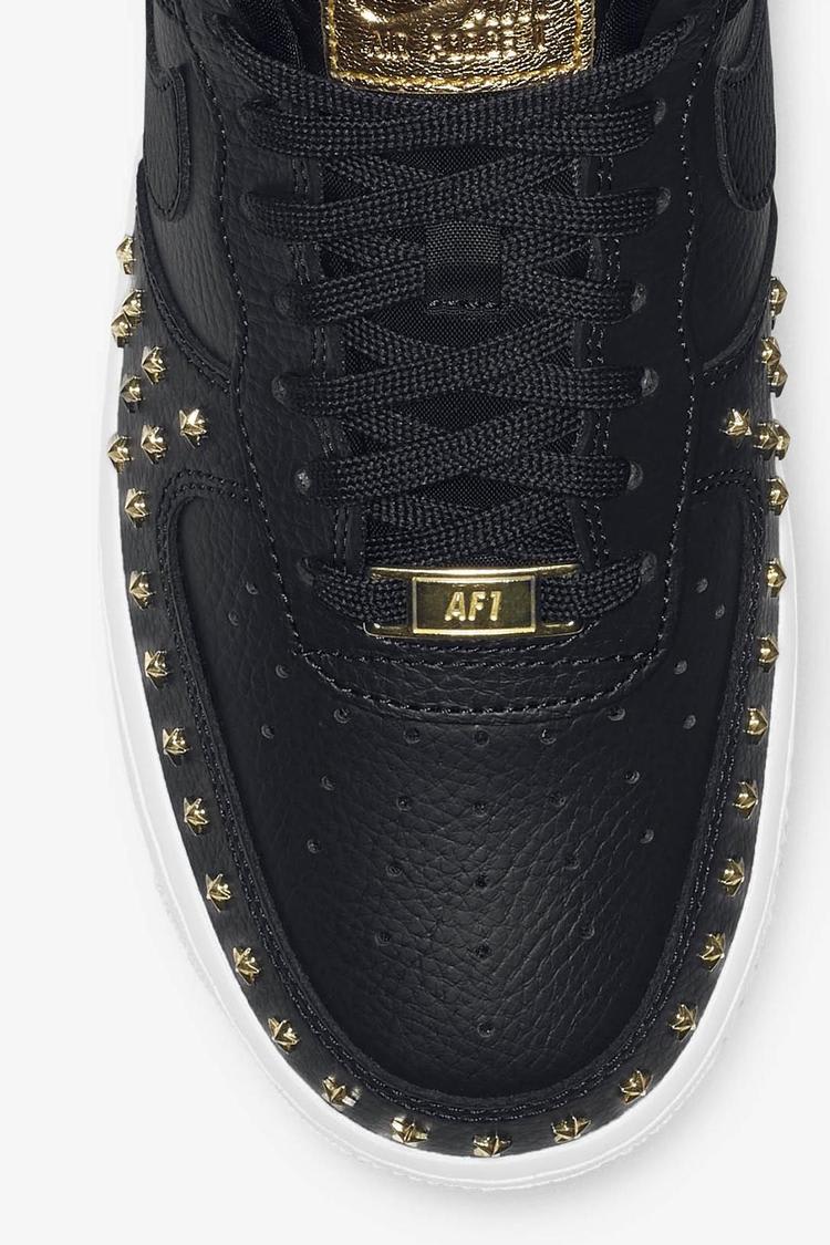 Nike studded air force best sale