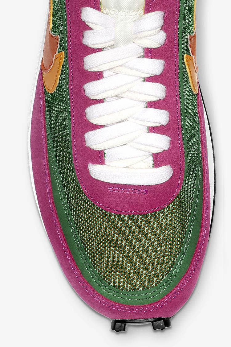 sacai x Nike LDWaffle Pine Green Release Date. Nike SNKRS