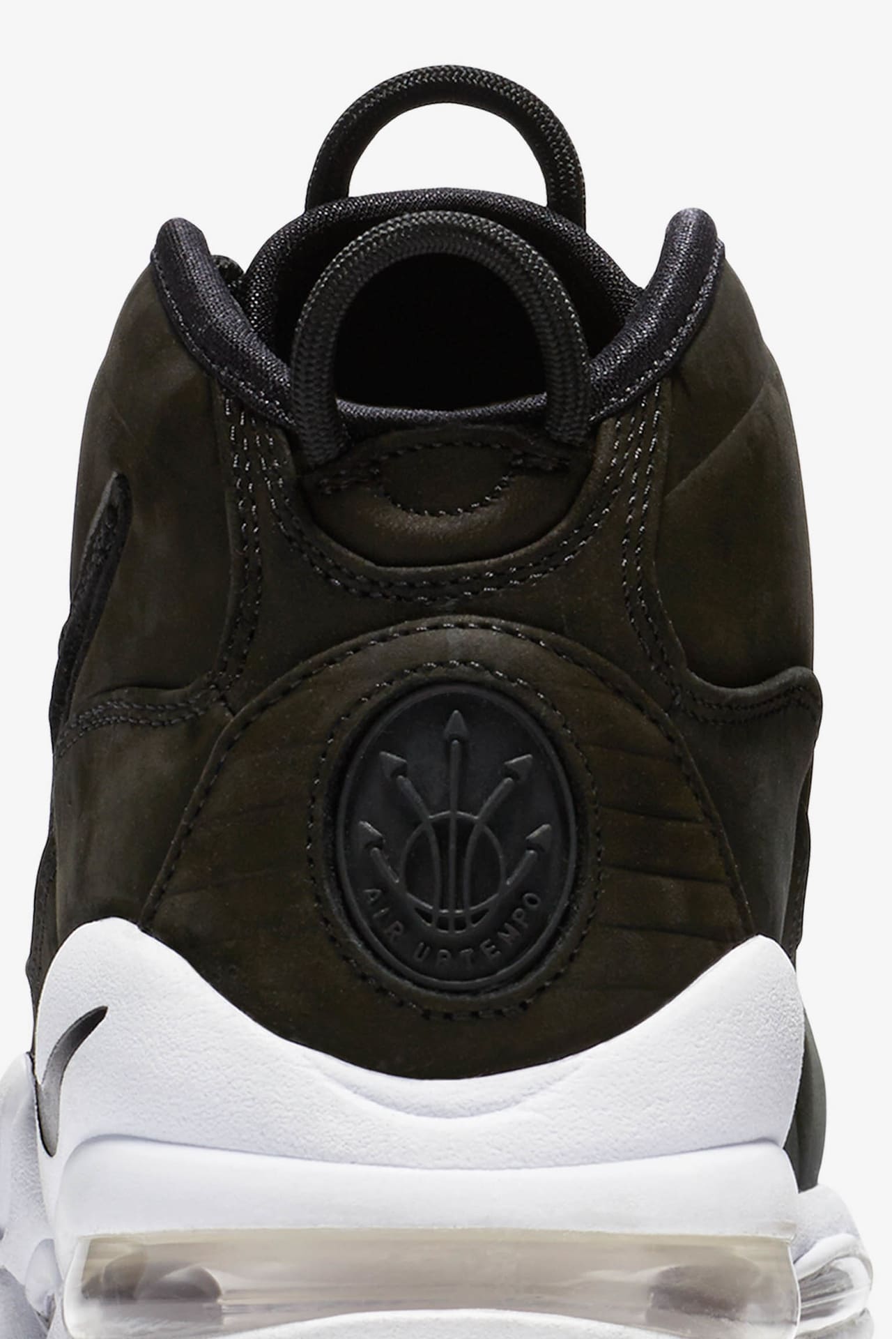 Nike Max Uptempo 'černá a bílá'