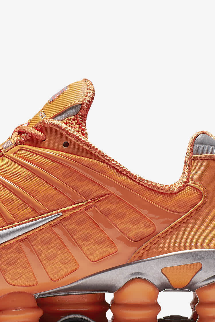 Nike shox naranja online