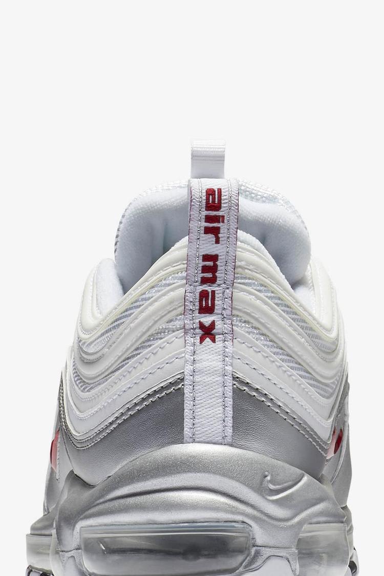 NIKE 97 Metallic Silver and White AT5458 100 AM97 Nike SNKRS