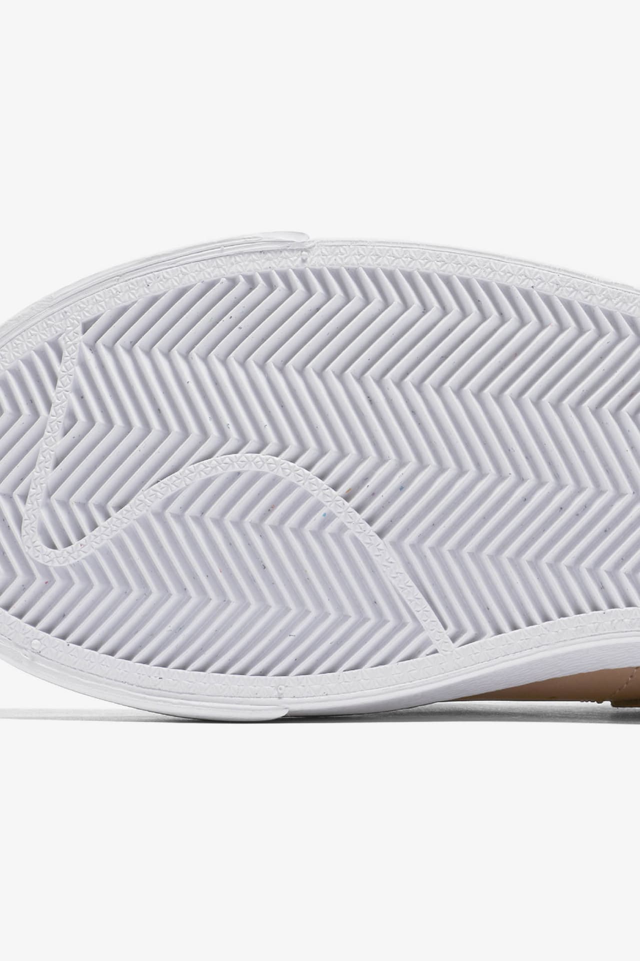 Nike Women's Blazer Low 'Vachetta Tan & White' Release Date