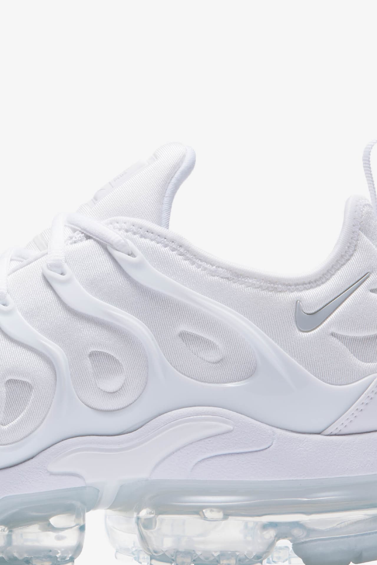 Nike Air Vapormax Plus 'White & Pure Platinum' Release Date